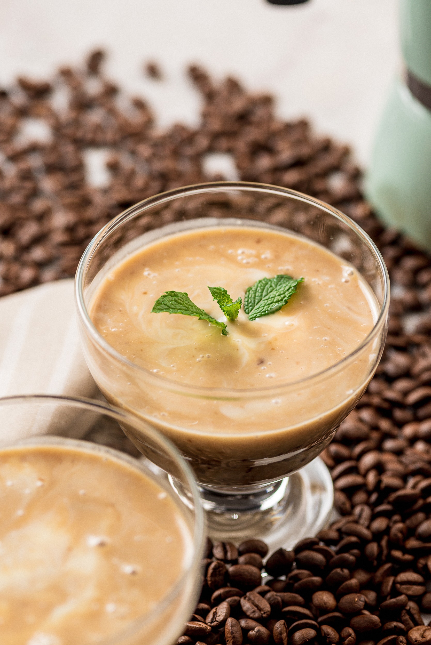 SAGU DE CAFÉ COM CREME INGLÊS